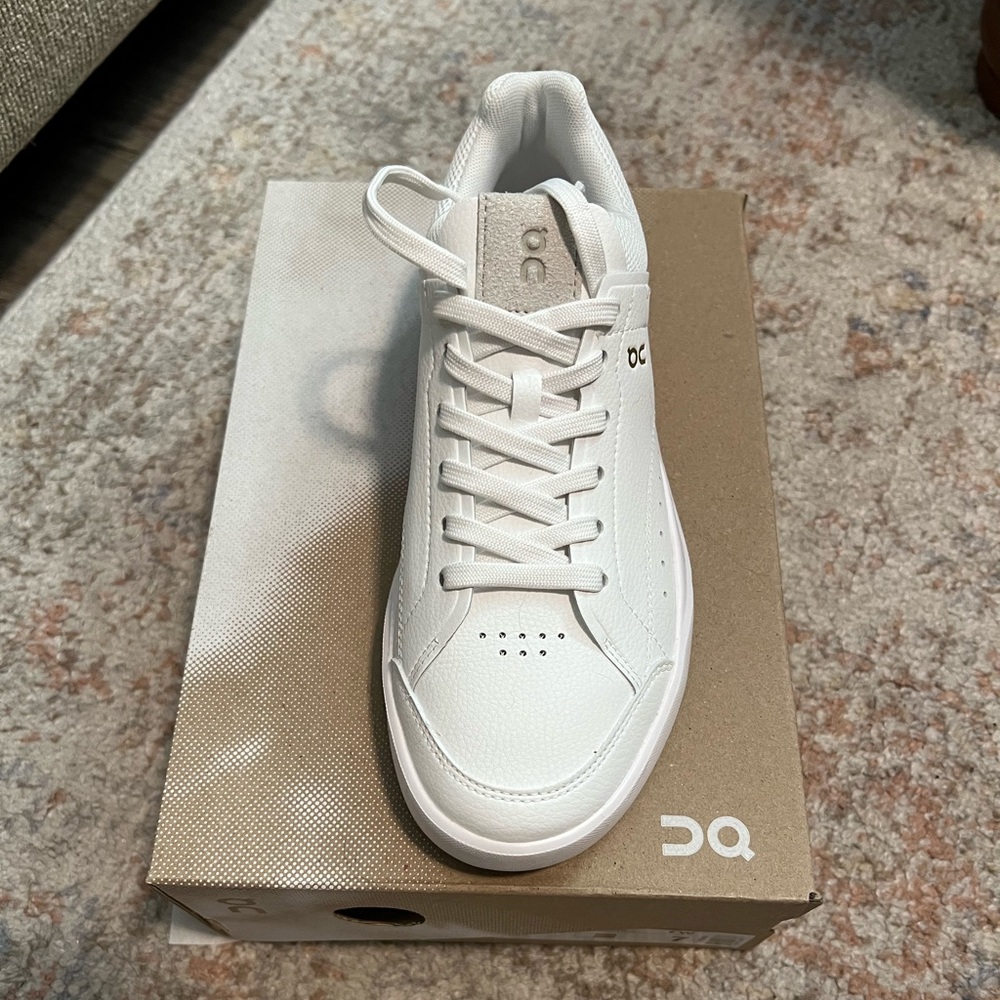 NEW IN BOX On Rodger centre court